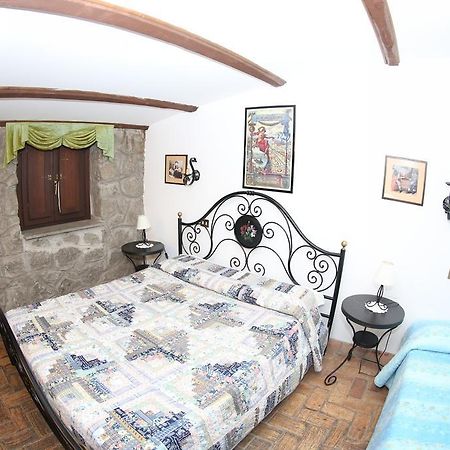 Agriturismo Monte Due Torri 真扎诺-迪罗马 外观 照片