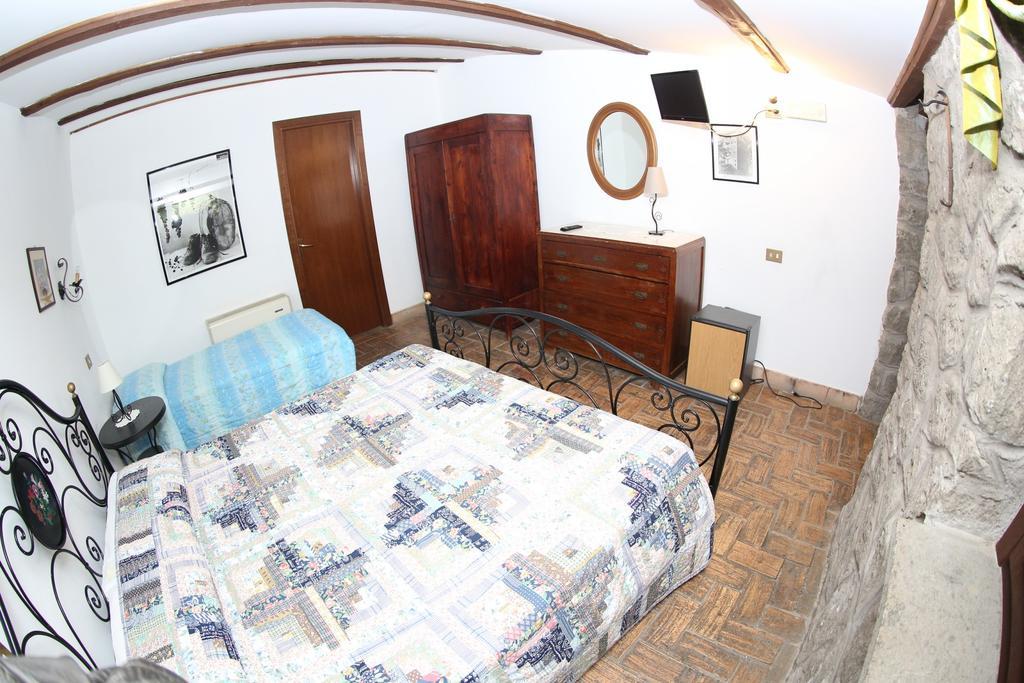Agriturismo Monte Due Torri 真扎诺-迪罗马 外观 照片