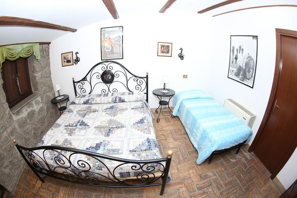 Agriturismo Monte Due Torri 真扎诺-迪罗马 外观 照片